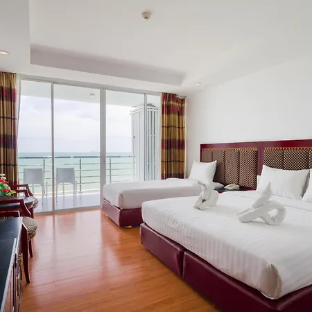 Jomtien Hisotel Room photo