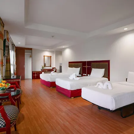 Jomtien Hisotel Room photo