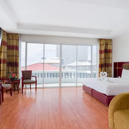 Jomtien Hisotel Room photo