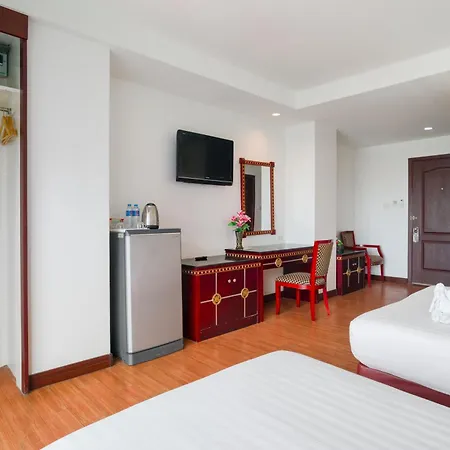 Jomtien Hisotel Room photo