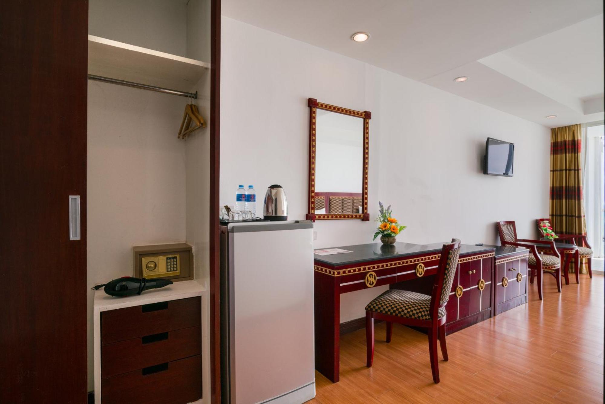 Hotel Hisotel Jomtien Beach