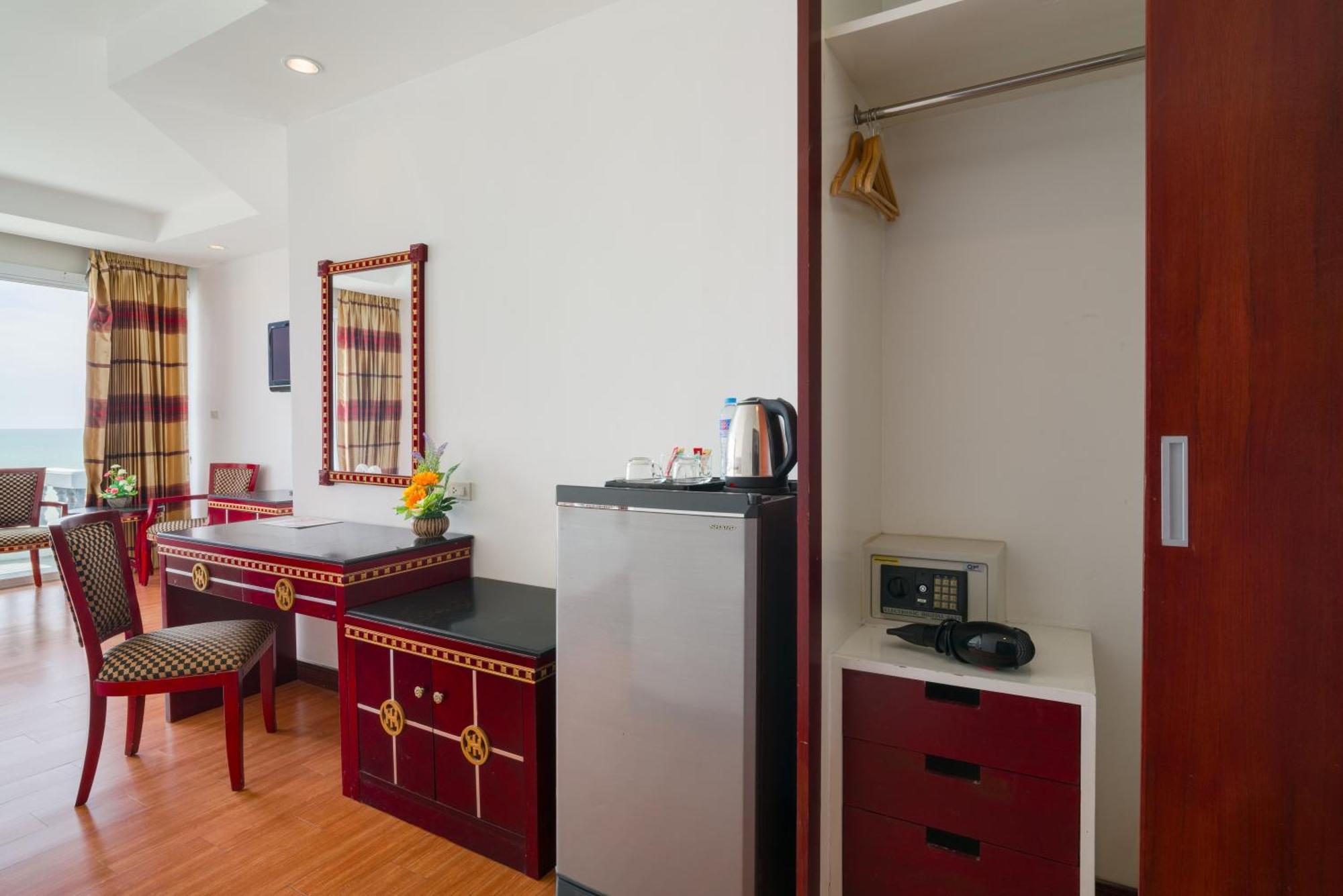 Hotel Hisotel 4*